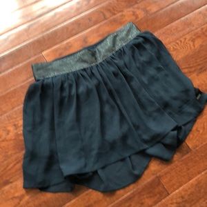 Hollister skirt
